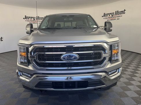 Used 2022 Ford F150 XLT w/ Equipment Group 302A High AWD/4WD image 5