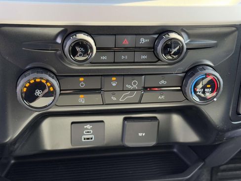 New 2025 Ford F550 4x4 Crew Cab Super Duty image 14