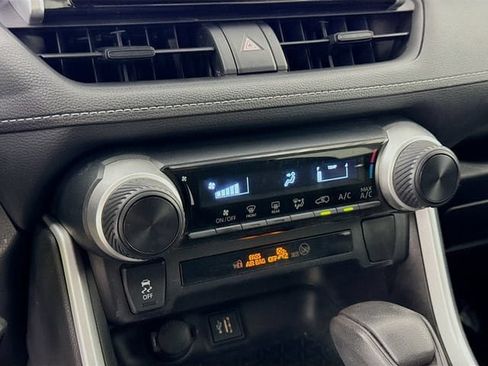 Certified 2023 Toyota RAV4 LE FWD image 17