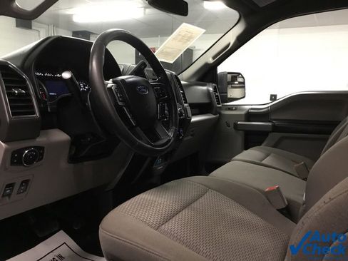Used 2018 Ford F150 XLT w/ Equipment Group 302A Luxury image 27