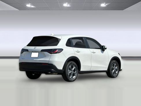 New 2026 Honda HR-V LX image 8