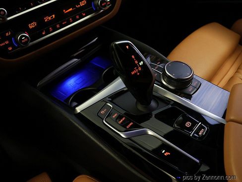 Certified 2023 BMW 530i xDrive w/ Premium Package AWD/4WD image 24