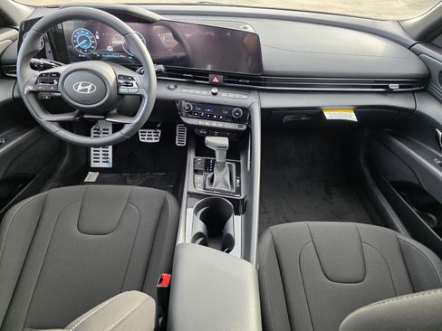 New 2026 Hyundai Elantra Sport image 18
