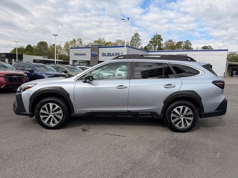 Certified 2024 Subaru Outback Premium AWD/4WD image 4