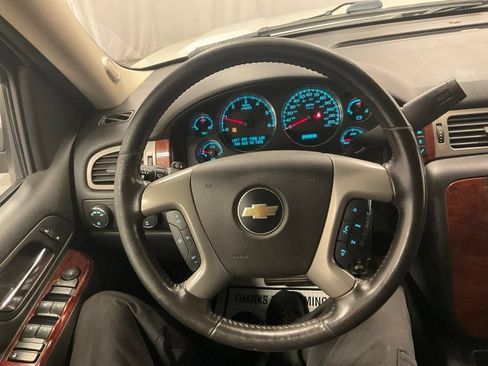 Used 2014 Chevrolet Tahoe LT AWD/4WD image 16