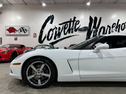 Used 2009 Chevrolet Corvette Coupe w/ Preferred Equipment Group image 6