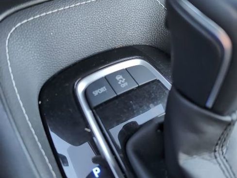 Certified 2022 Toyota Corolla XSE image 14