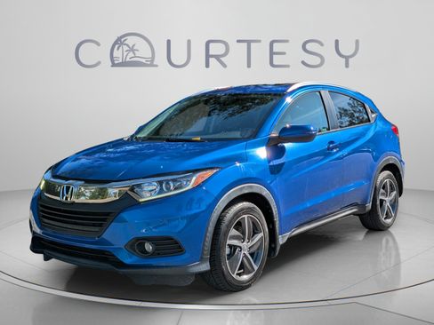 Certified 2022 Honda HR-V EX-L image 2
