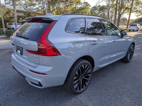 New 2026 Volvo XC60 T8 Ultra w/ Protection Package Premier image 4