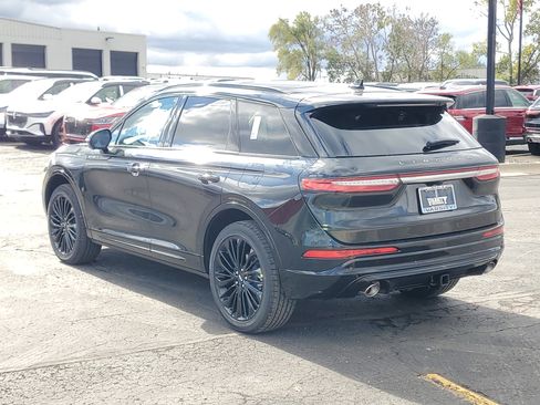 New 2026 Lincoln Corsair Premiere image 3