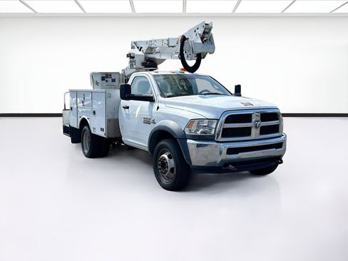 Used 2016 RAM 5500 Tradesman w/ Ambulance Prep Group RWD image 3