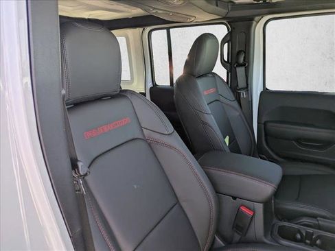 New 2026 Jeep Wrangler Unlimited Rubicon image 13