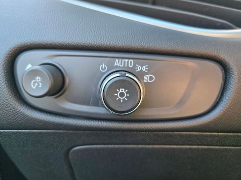 Used 2025 Chevrolet Malibu RS image 22