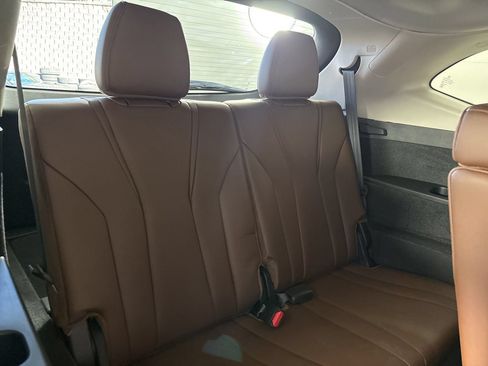 Used 2024 Acura MDX FWD w/ Technology Package image 25