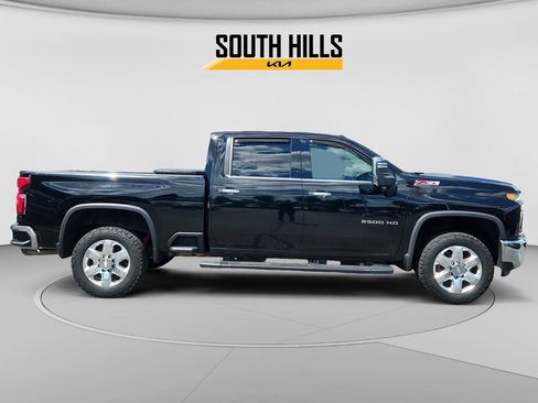 Used 2020 Chevrolet Silverado 2500 LTZ AWD/4WD image 6