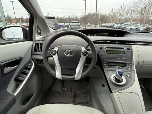 Used 2010 Toyota Prius Five image 20