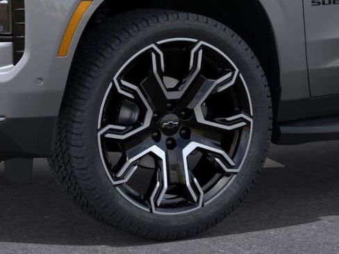 New 2026 Chevrolet Suburban RST w/ RST Capability Package image 9