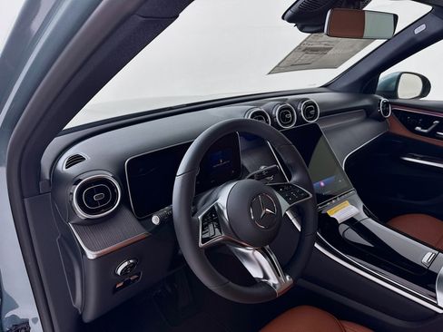 New 2026 Mercedes-Benz GLC 300 image 10
