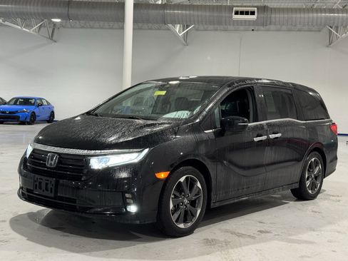 Used 2022 Honda Odyssey Elite image 11