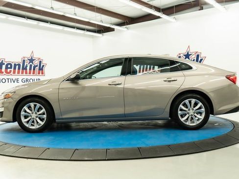 Used 2024 Chevrolet Malibu LT image 5