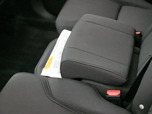 New 2026 Volvo XC90 B6 Plus w/ Protection Package AWD/4WD image 22