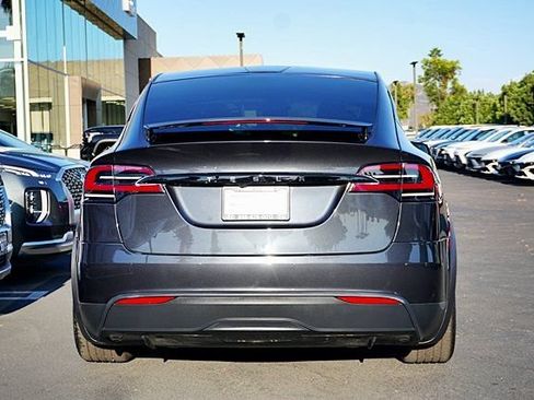 Used 2024 Tesla Model X AWD/4WD image 8