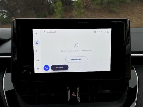 Used 2024 Toyota Corolla SE image 17