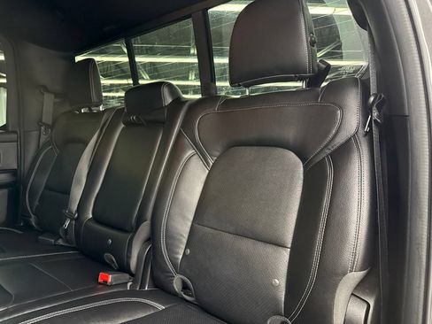 Used 2019 RAM 1500 Big Horn AWD/4WD image 14