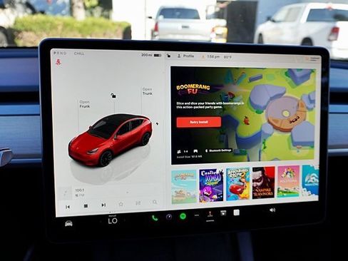 Used 2023 Tesla Model Y Long Range image 28