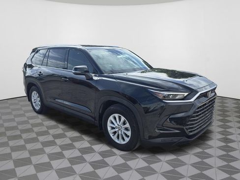 Used 2026 Toyota Grand Highlander FWD image 4