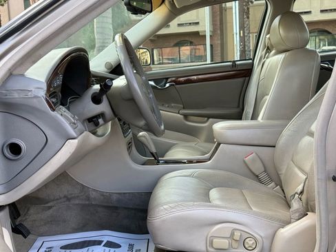 Used 2002 Cadillac De Ville DTS image 15