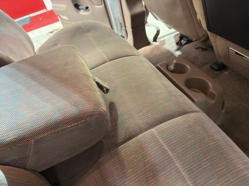 Used 1997 Ford F350 XLT image 24