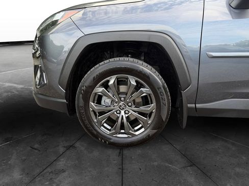 Used 2023 Toyota RAV4 XLE Premium AWD/4WD image 14