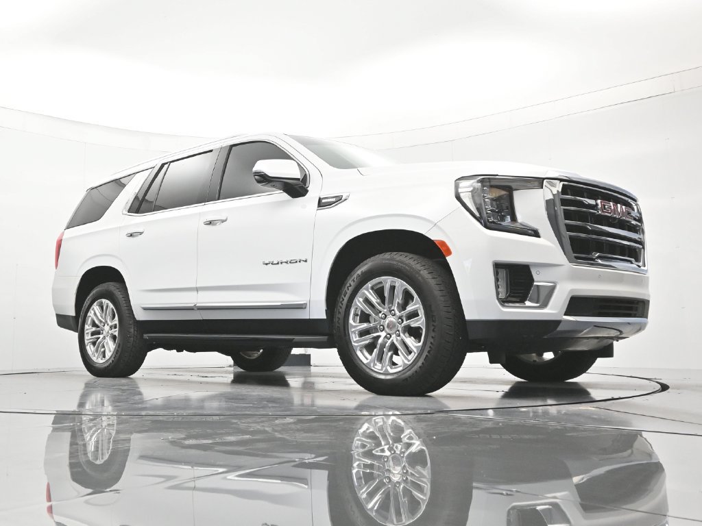 Used 2024 GMC Yukon SLT w/ SLT Luxury Package AWD/4WD image 41