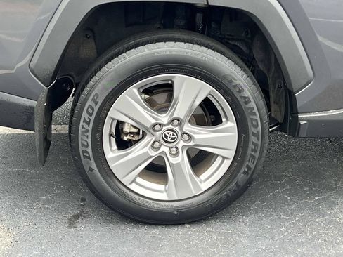 Used 2024 Toyota RAV4 XLE w/ Convenience Package FWD image 9
