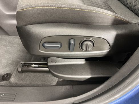 Certified 2024 Chevrolet Equinox LT w/ LPO, Floor Liner Package AWD/4WD image 23