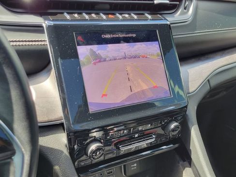 Used 2022 Jeep Grand Cherokee Overland AWD/4WD image 21