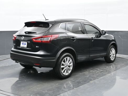 Used 2020 Nissan Rogue Sport SV image 8
