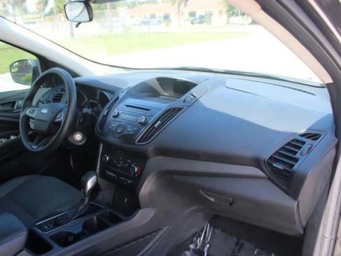 Used 2018 Ford Escape S FWD image 21