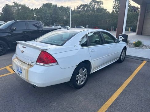 Used 2012 Chevrolet Impala LT FWD image 4