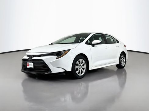 Certified 2024 Toyota Corolla LE FWD image 3