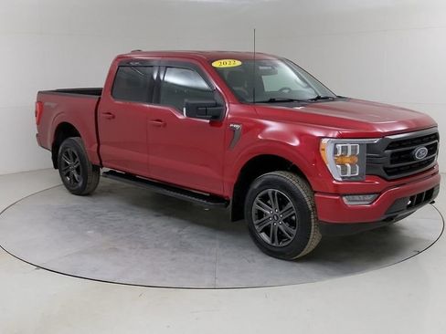 Certified 2022 Ford F150 XLT w/ Equipment Group 302A High image 10