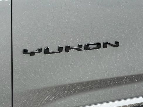 New 2026 GMC Yukon XL Elevation w/ Elevation Premium Package AWD/4WD image 13