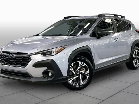 Used 2025 Subaru Crosstrek 2.5i Premium AWD/4WD image 2