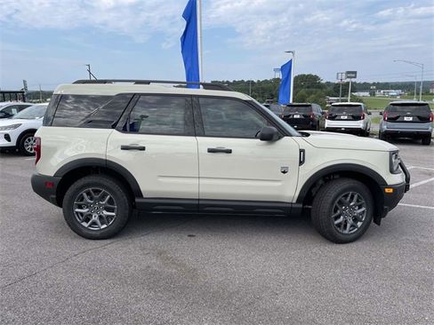 New 2025 Ford Bronco Sport Big Bend image 2
