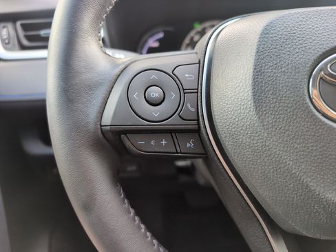 Certified 2022 Toyota RAV4 XSE AWD/4WD image 19