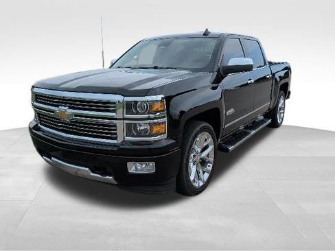 Used 2015 Chevrolet Silverado 1500 High Country w/ High Country Premium Package AWD/4WD image 9
