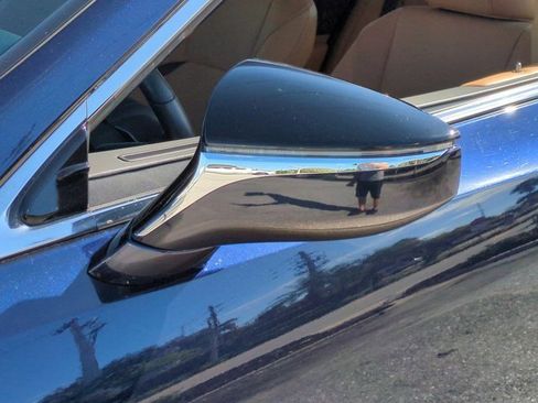 Used 2022 Lexus ES 350 w/ Premium Package image 12