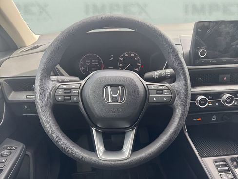 Used 2025 Honda CR-V LX image 12