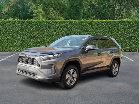 Used 2024 Toyota RAV4 XLE image 8